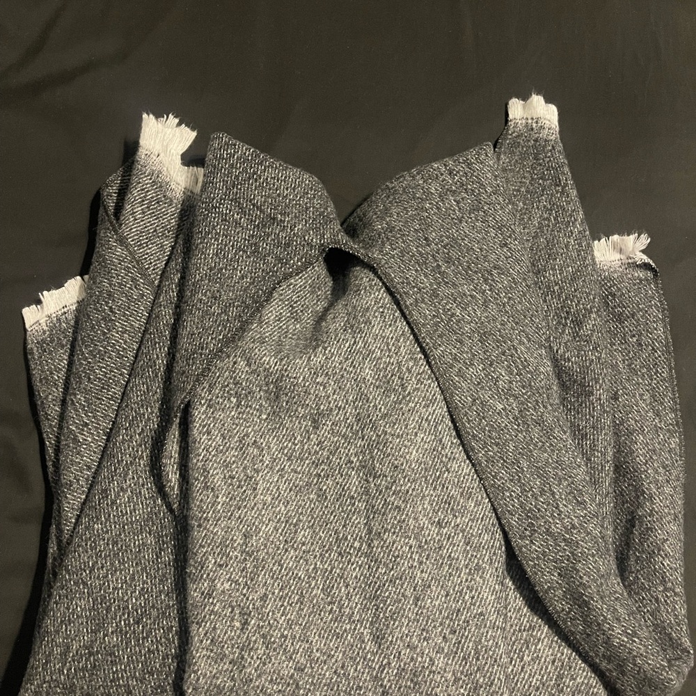 Women's Poncho